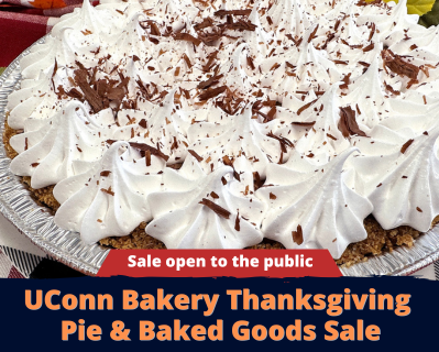 Bakery Thanksgiving pie sale